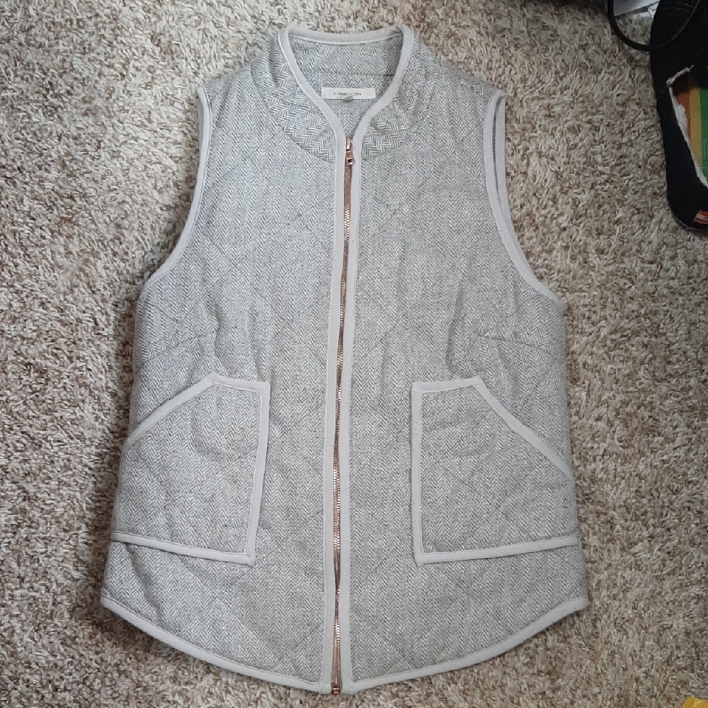 41 Hawthorn Gray Quilted Vest with High Collar